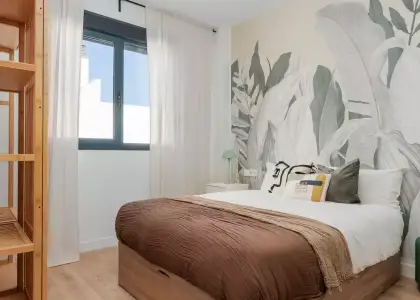 Habitación en piso compartido de 2 habitaciones en La Bresca, ideal para profesionales y estudiantes. en Málaga