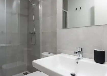 Habitación en piso compartido de 3 habitaciones en alquiler en La Bresca en Málaga