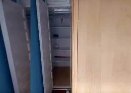 Habitación en piso compartido de 6 habitaciones en alquiler en Barcelona, gastos incluidos en Barcelona