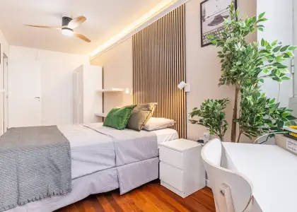 Se alquila habitación en piso compartido de 6 habitaciones en Alicante, todos los gastos incluidos. en Alicante (Alacant)